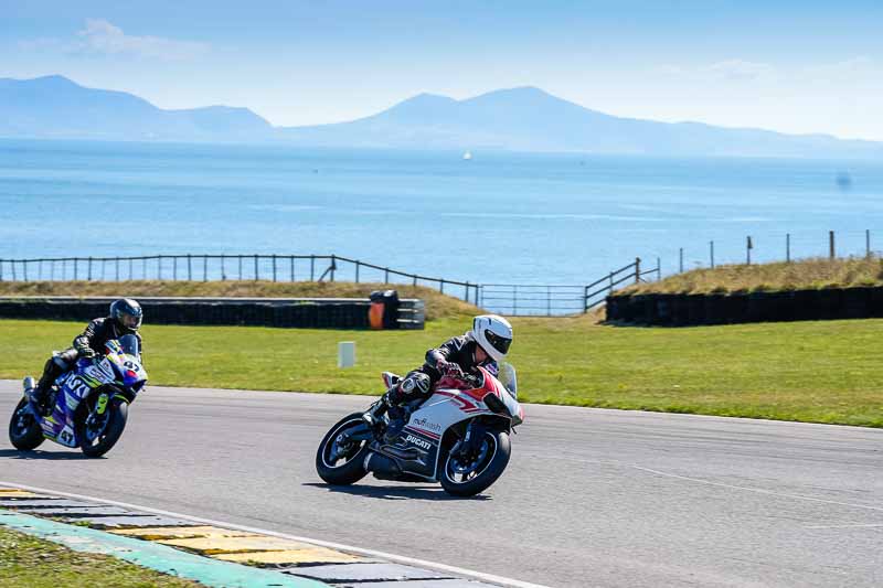 anglesey no limits trackday;anglesey photographs;anglesey trackday photographs;enduro digital images;event digital images;eventdigitalimages;no limits trackdays;peter wileman photography;racing digital images;trac mon;trackday digital images;trackday photos;ty croes